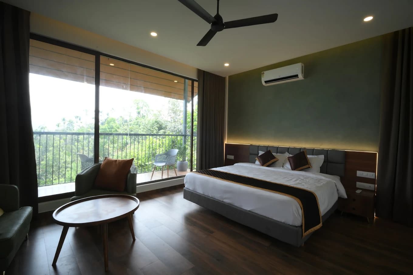 Moonbay Resort — photo 3 of 4