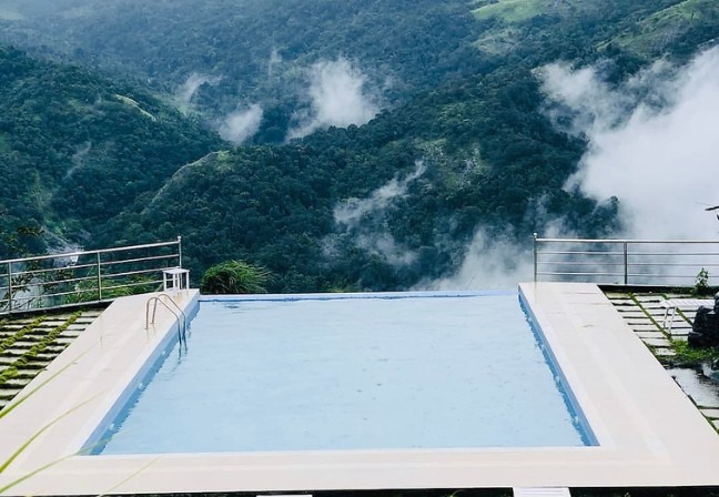 A Perfect One-Day Trip to Kakkadampoyil With Nature - Gallery Image 3