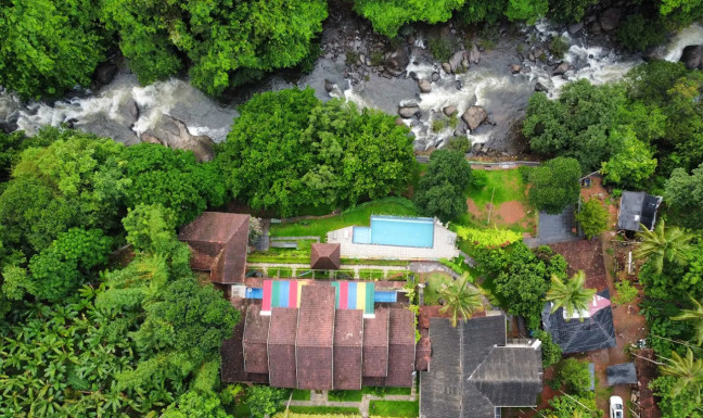 Mayaahi Resorts & Spa